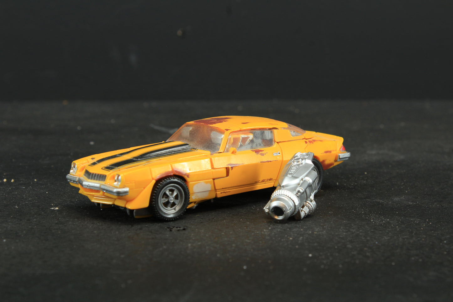 Studio Series 27 Clunker Bumblebee