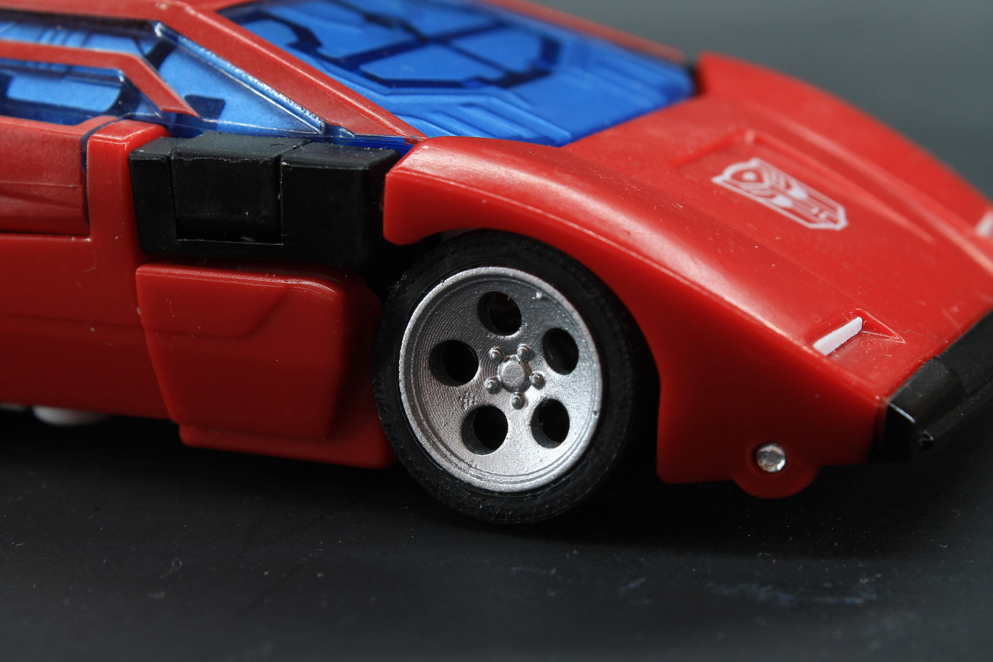 Countach Wheels for Kingdom Sideswipe and Earthrise Sunstreaker