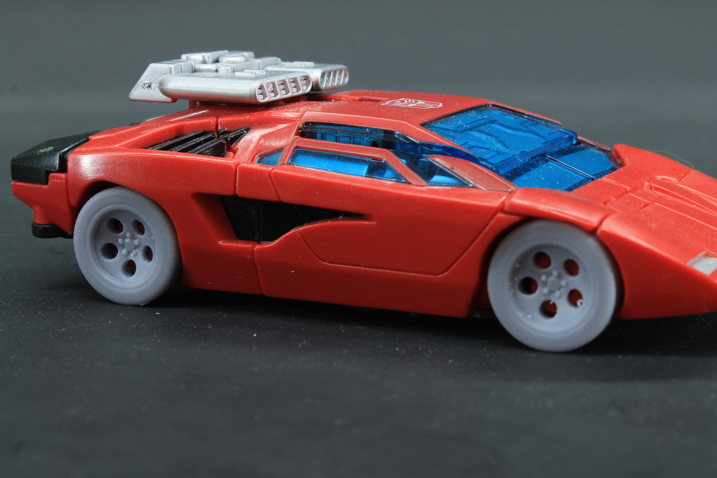 Countach Wheels for Kingdom Sideswipe and Earthrise Sunstreaker
